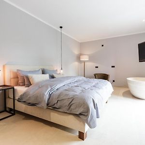 Superior Zimmer mit Kingsize-Bett